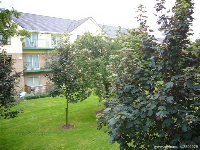 THE GREEN, LARCH HILL, Santry, Dublin 9 MOVEHOME ESTATE AGENTS